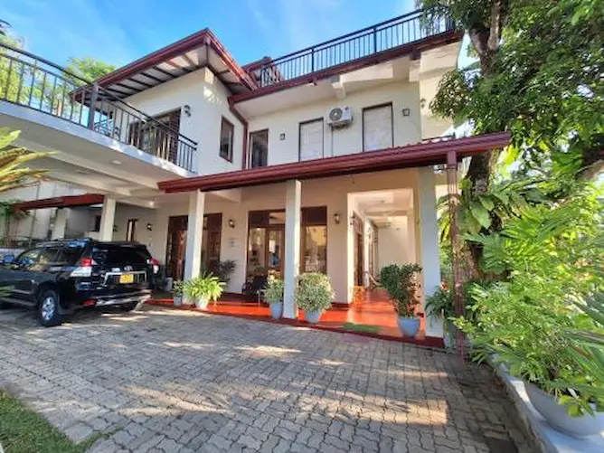 About Us 23 - Seamless Source Bandaragama